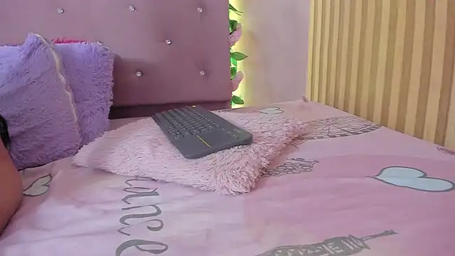lovely__kiss__ 网络视讯表演