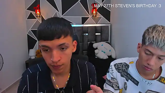 Juan_Nd_Steven Live XXX-chat