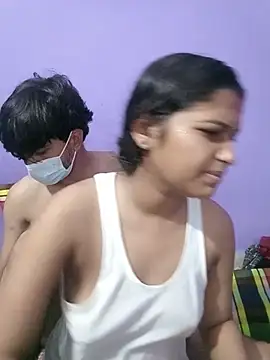 Jerin_Couple61 Show Webcam