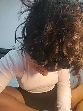 Eimy-04's Live XXX Chat