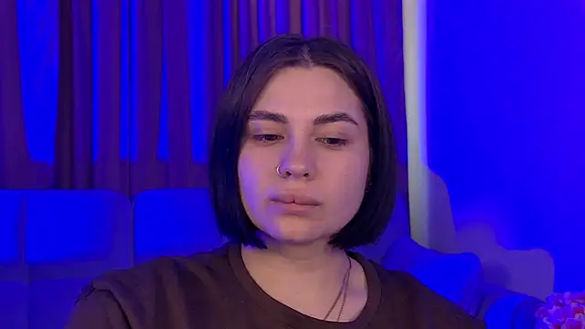 AdrianaToress: απευθείας συνομιλία ΧΧΧ