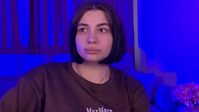 Chat XXX en directo de AdrianaToress