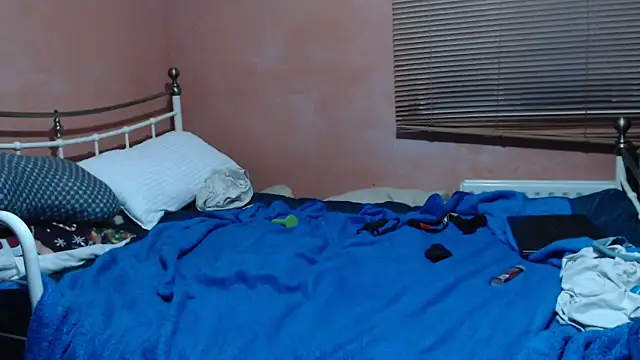 Daddybear26 webkamerás műsora