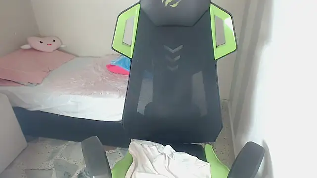 Chat +18 de Pablito_junior ao vivo