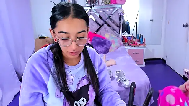 Živý XXX chat Luna_Analya