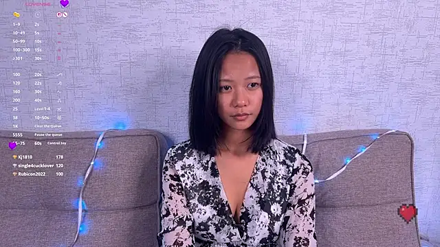MadnessQueen's Live XXX Chat
