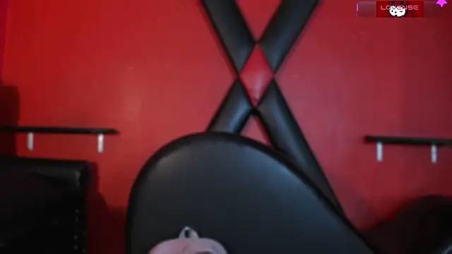 Chat XXX ao vivo de Monttserratt