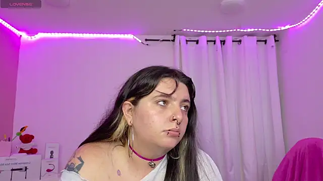 Sachi_Meow Chat XXX in diretta