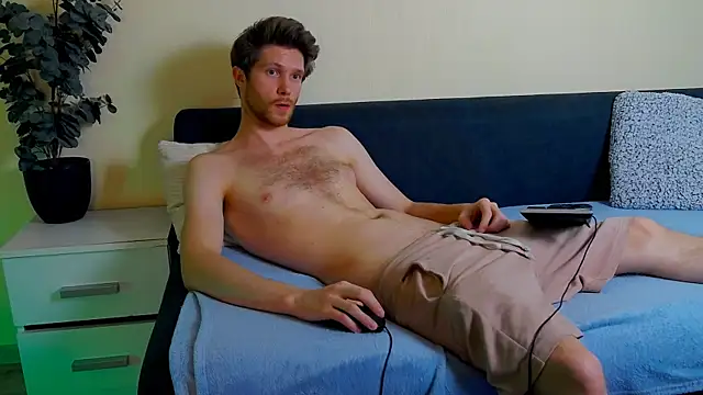 Show modela Eddie_Baker na web-kameri