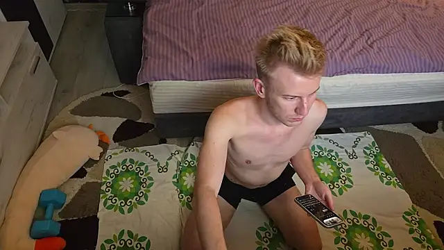 Vuitton Live XXX-Chat