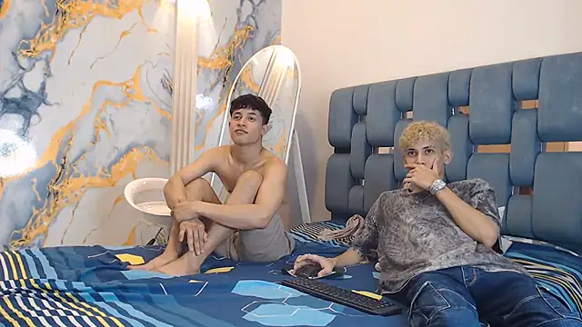 YOUNG_BOYS_HELL élő XXX-chatje