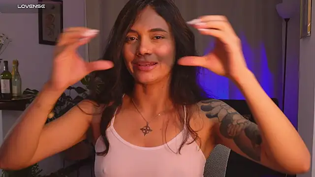 SeleneVaughan's Live XXX Chat