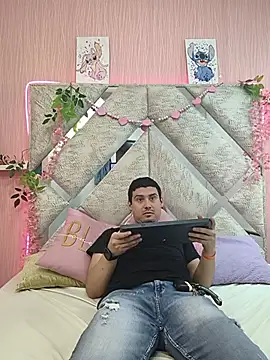 Kalix_Taylor Adlı Modelin Web Kamerası Şovu