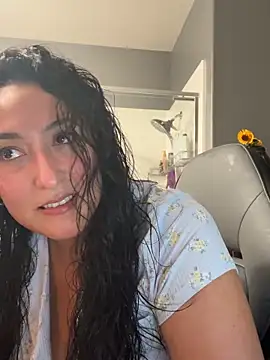 Goddessxxrosexx's Live XXX Chat