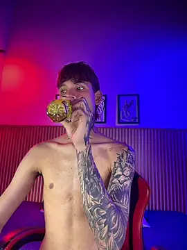 Darkxxx77 Webcam Show