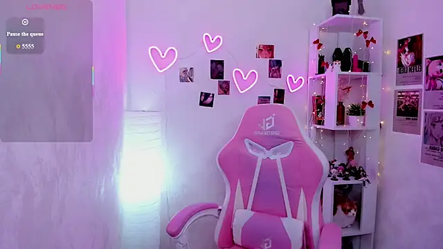 LianaBright Chat XXX in diretta