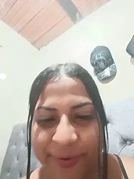 Chat XXX ao vivo de Giselabrunette25