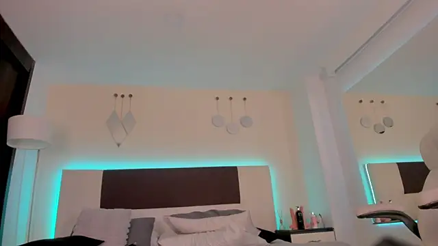 Chat XXX ao vivo de Sky_Loren