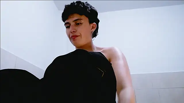 Cocain_Atenea élő XXX-chatje