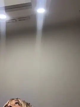 meliAngelicalのライブXXXチャット