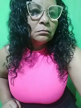 Amarantha25 现场XXX聊天