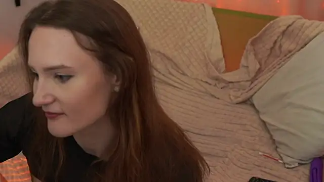 Love_Deep_Vibes' Live XXX Chat