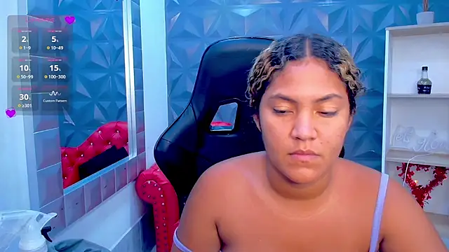 Chat +18 de Cristal_War ao vivo