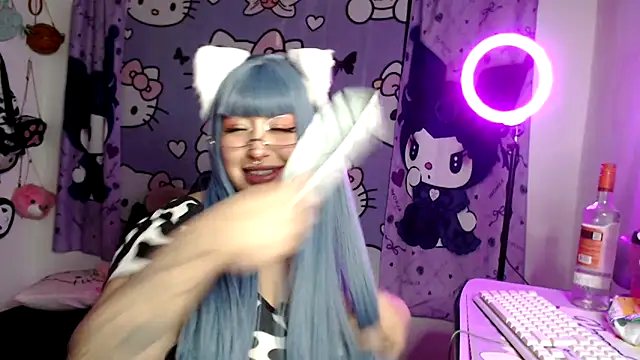 lussyevans24's Live XXX Chat