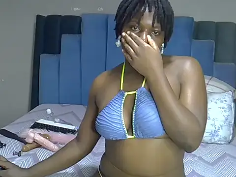 melanin_moon – Live XXX-chat