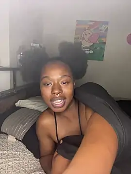Chat XXX en directo de TinyBlazian901
