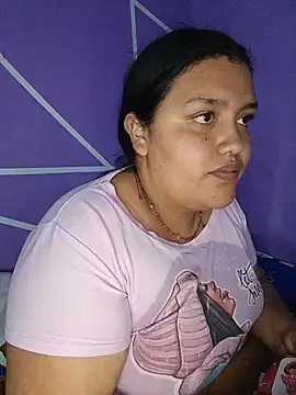 natt_hotdirty webkamerás műsora