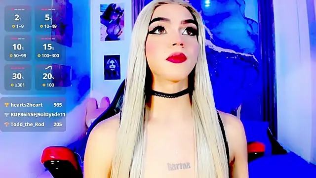blonde_queen- Live XXX Chat
