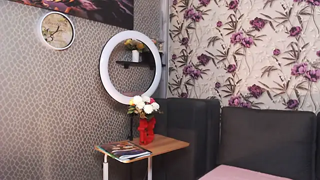 cutewoman67's Live XXX Chat