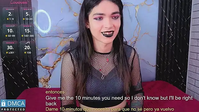 MaeveKuro – Naživo XXX chat