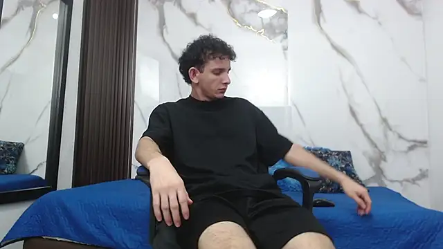 Chat XXX en directo de keen_black_