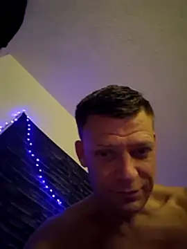 SexyAssPosingGuy ওয়েবক্যাম শো