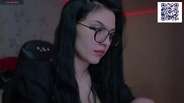 kara_liffe's Live XXX Chat