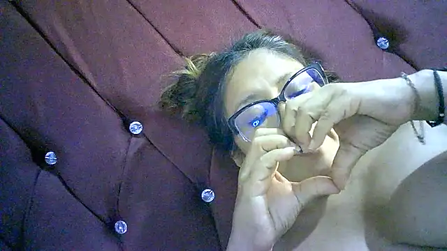Zulreyna Show in webcam