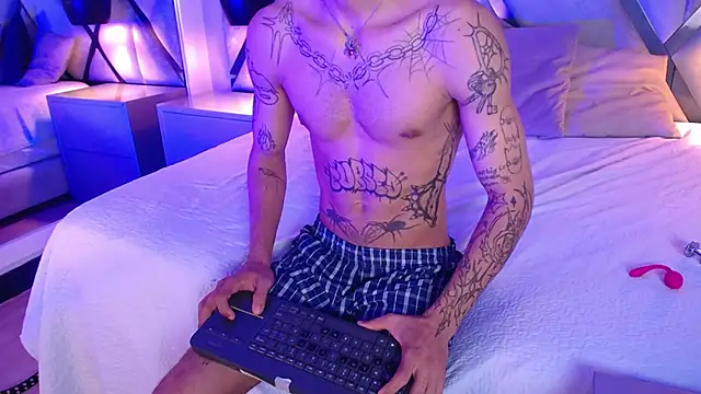 Show de EnzoHunters na webcam