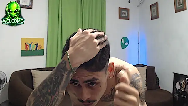 alpha_zom 라이브 XXX 채팅