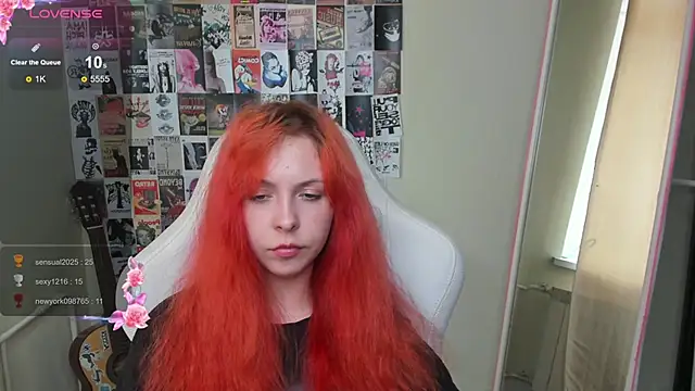Chat XXX en directo de InfernoKitten