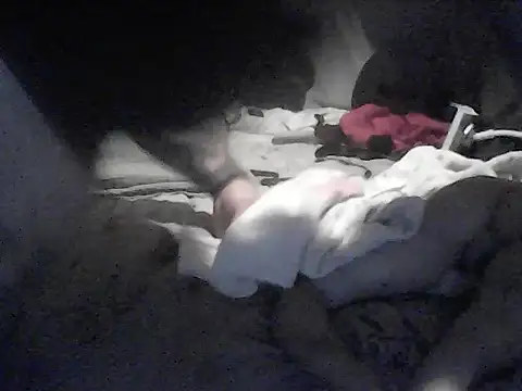 Онлайн чат XXX Twoslipperywhenwett