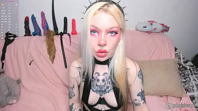 XXX chat uživo modela HelenGoat