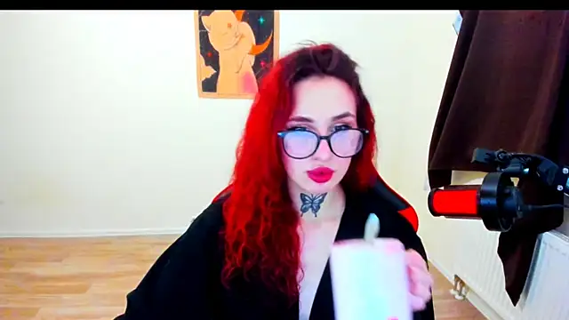 your_tora's Live XXX Chat