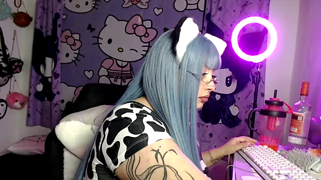 lussyevans24 라이브 XXX 채팅