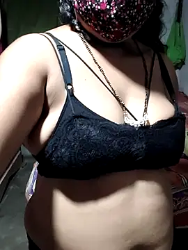 Chat XXX en directo de Mourani24