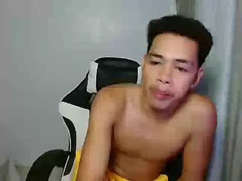 curlyasian_njxx Pertunjukan Webcam