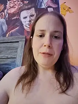 023thickandjuicy07 Adlı Modelin Canlı XXX Sohbeti