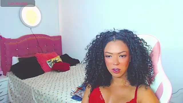 Tanedra_collings élő XXX-chatje
