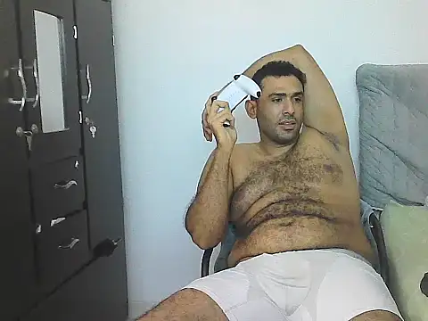 IronSideBear live XXX chat